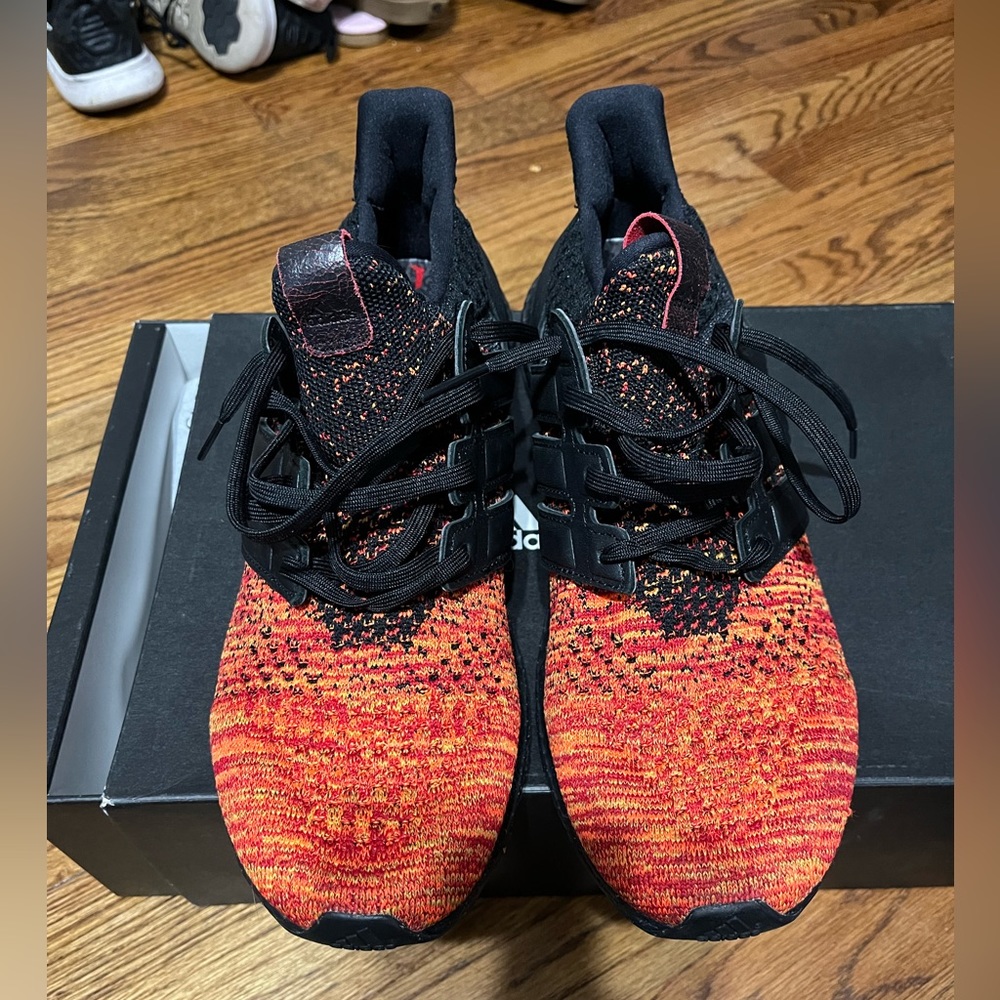 Game of Thrones x UltraBoost 4.0 'House Targaryen Dragons' 2019